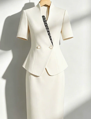 Customized Business Fashion Suit-M2-1662
