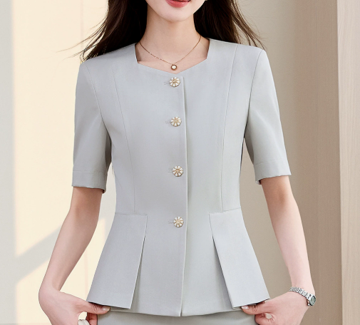 Women's professional blazer—sophisticated, elegant, and high-end style. - Image 2