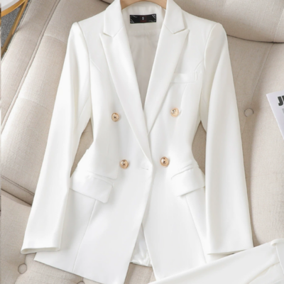 New women's blazer, slim fit and elegant